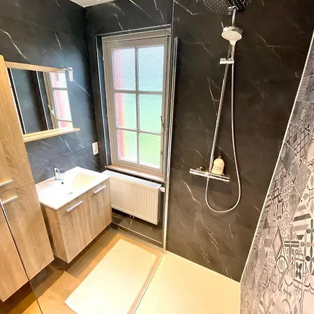 Luxury - Luxury Warfaaz * Jalhay